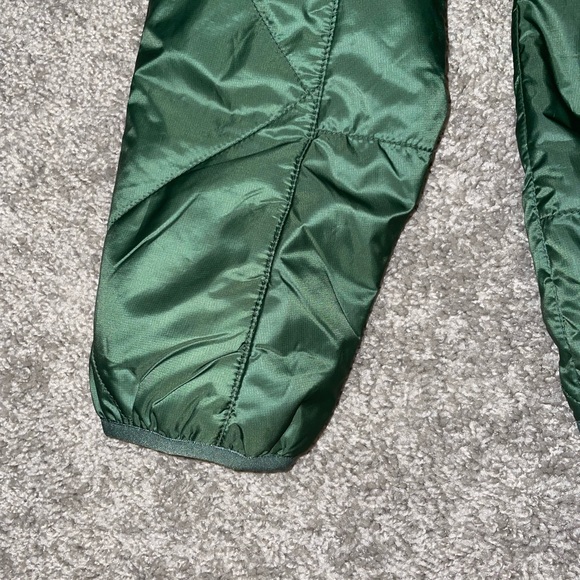 🚫SOLD🚫 NWT RHONE Tundra Quilted Hooded Jacket - Picture 4 of 7